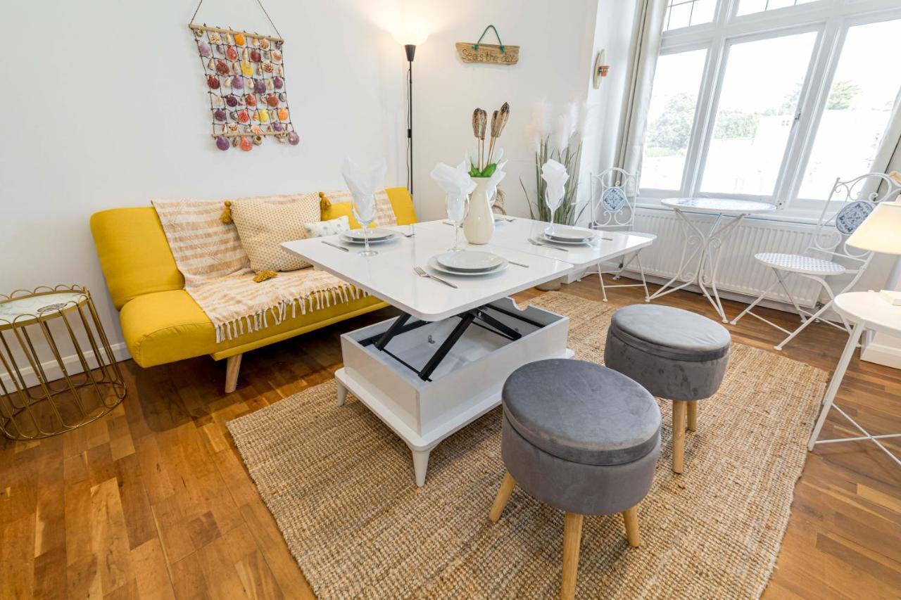 Апартаменты Ocean Breeze - 1 Minute From The - 10 Minute From Bic - Fast Wi-fi - Smart Tv